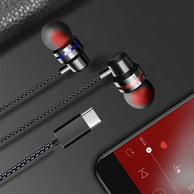 

USB TYPE C In-ear Earphones With Microphone For Xiaomi Mi8 Huawei p20 Pro Mate 10 Mate 10 Pro Wired Stereo Noise Cancelling