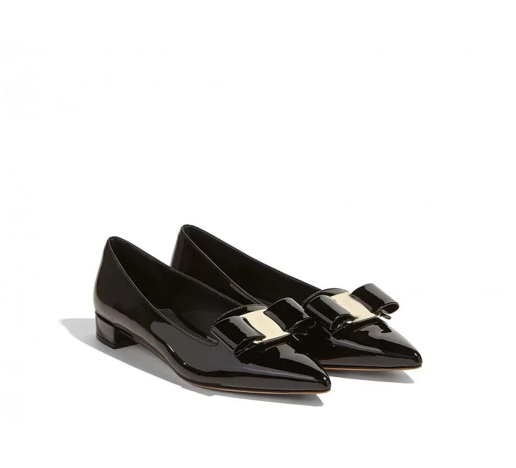 

Shoes woman luxury brand 2019 new casual bow patent leather fashion single shoes wedding banquet fashion wild designer works