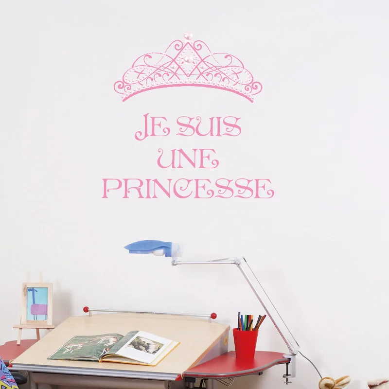 

Eco-friendly Baby Girl Crown Wall Sticker Jesuis Une Princesse Decals Wall Sticker Kids Room Girls Bedroom Wall Art Decoration