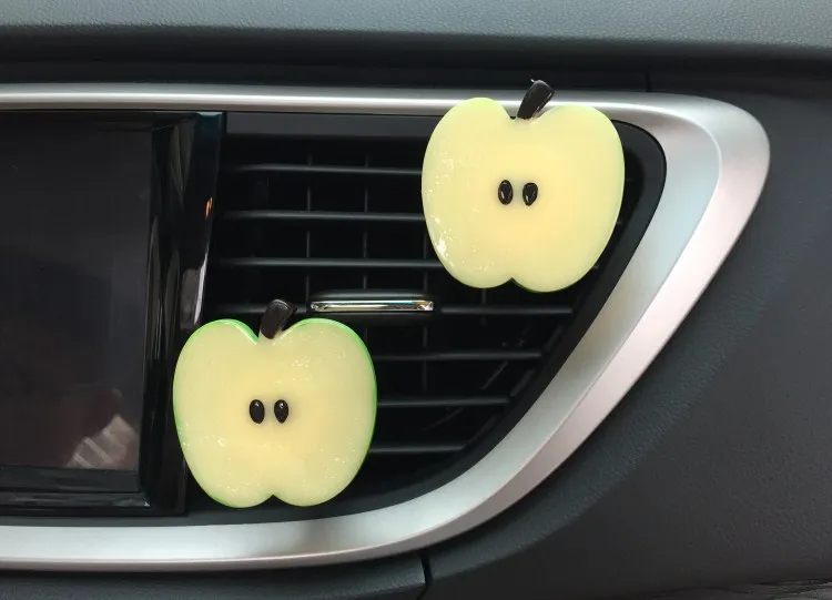 Маленький автомобильный зажим для ароматерапии кондиционера Apple, автомобильный освежитель воздуха на выходе, автомобильный освежитель воздуха на выходе, освежитель воздуха XCZ733