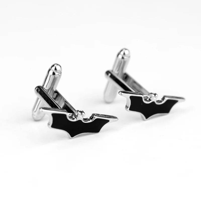

Promotion!! Batman Black Cufflinks High Quality Charm Cuff Links Men Popular Gifts Batman Shirt buttons Cufflinks Free Shipping