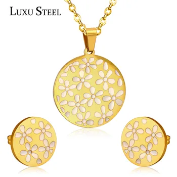 

LUXUSTEEL ensemble collier Sets Gold Color Flower Shell Pendant Necklace Earring Brinco Bijoux Wedding Party Wholesale