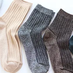 Новые дизайнерские осенние полосатые блестящие хлопковые короткие носки женские серебряные безбортные носки Harajuku женские художественные