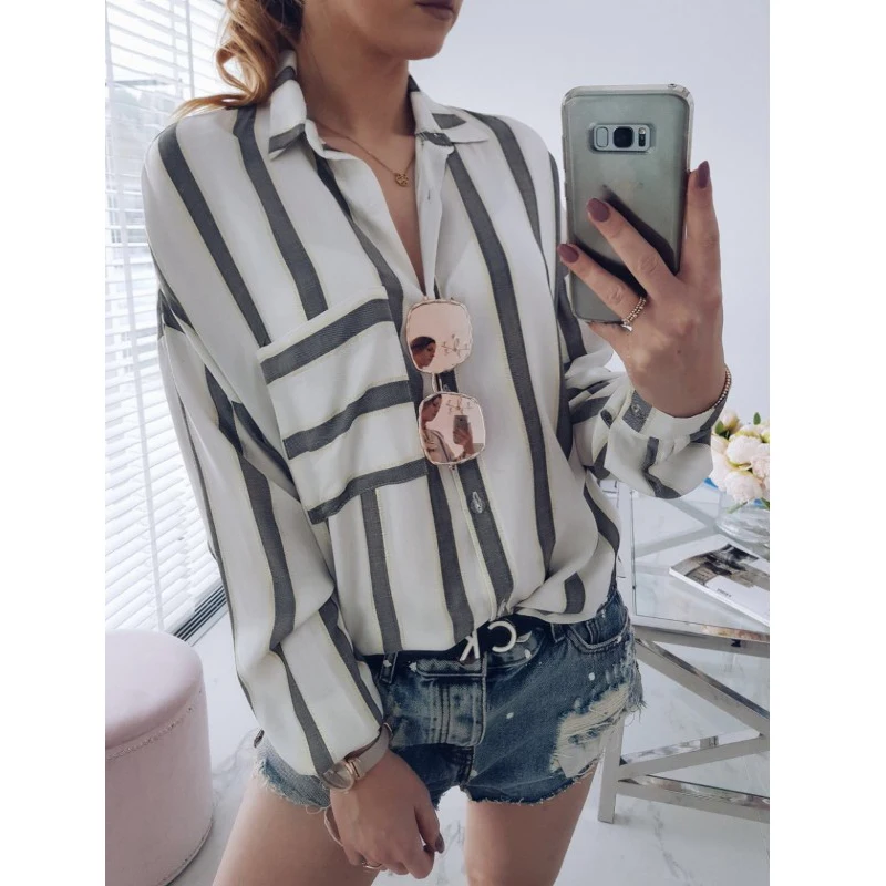 Prix 2018 New Spring Fashion Long Rayé blanc Bouton Casual Femmes tops et Blouses Manches Tournent Vers Le Bas Shirt Vintage OL Tops