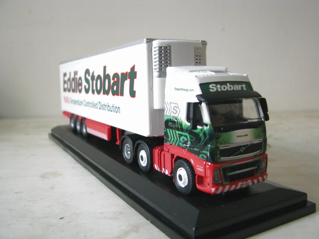 TLAS 1: 76 Volvo FH холодильник трейлер. Emma Jade. H4663 бутик сплав Танк игрушки для детей Детские игрушки модель оригинальная коробка