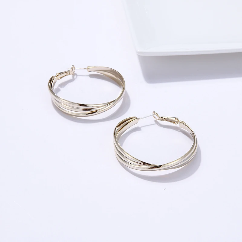 Yhpup New Trendy Personality Round Geometric Hoop Earrings Charm Copper Brand Hyperbole Brincos for Female Party Jewelry Gift