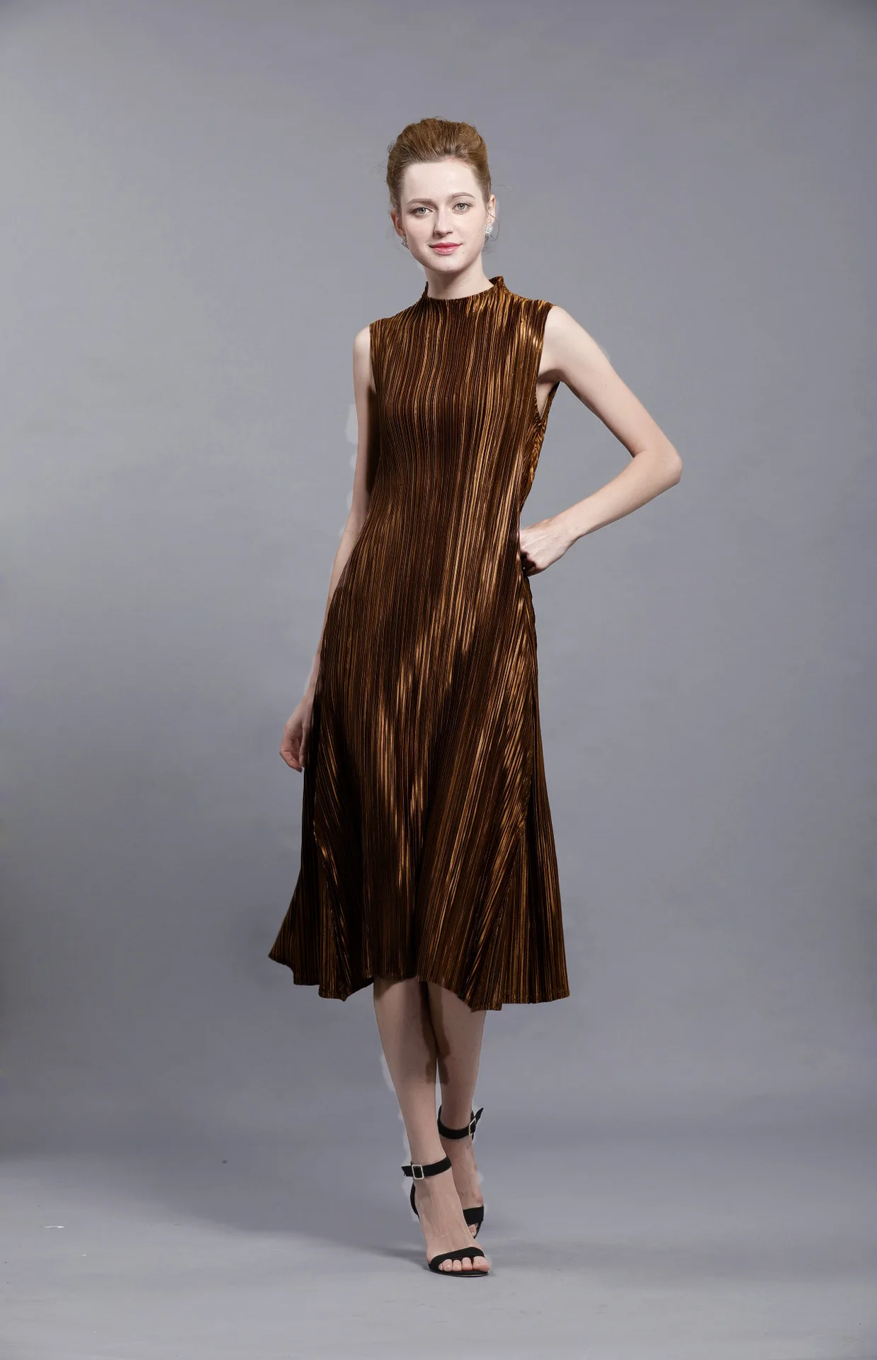 Changpleat, летняя коллекция платьев металлического блеска дизайн Miyake плиссированные стоячий воротник без рукавов платья для женщин черное платье с широкой юбкой