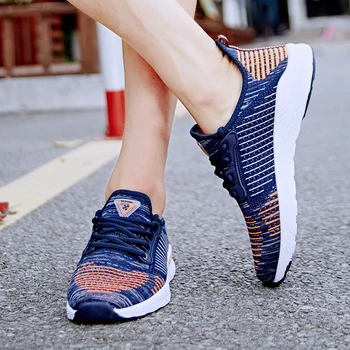 Summer Men Shoes Lac up Mesh Men Casual Shoes Lightweight Comfortable Breathable Couple Walking Sneakers