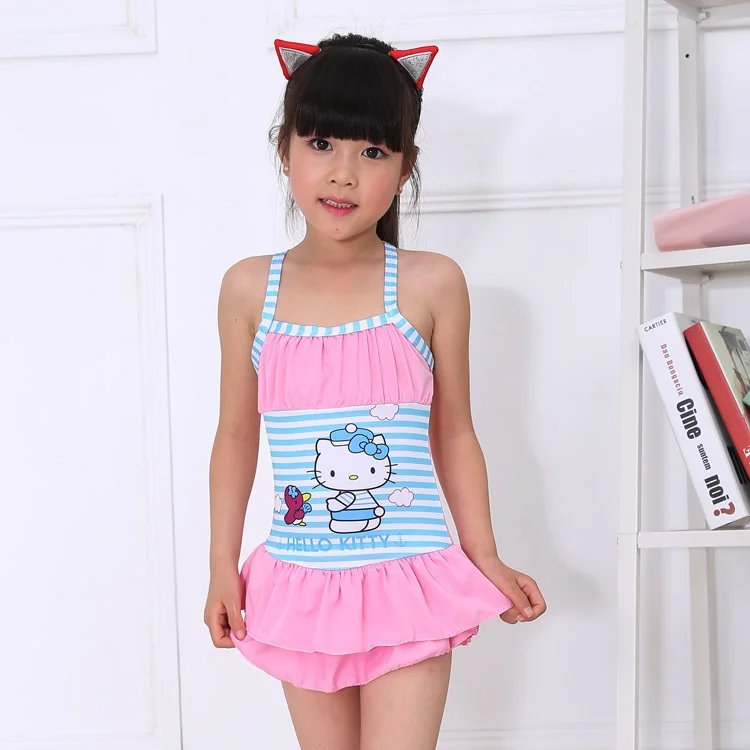 law-fuck-girls-in-hello-kitty-bikini-car