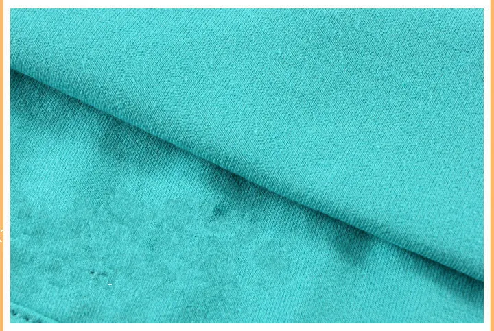 D437 (6)