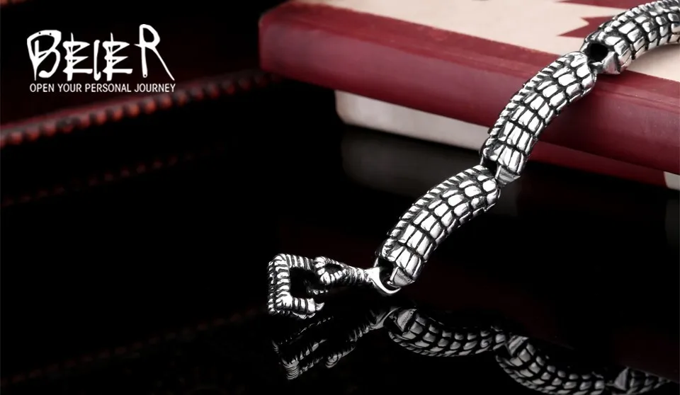 Pulseiras c pingentes