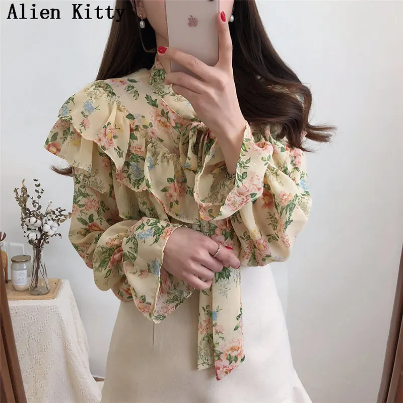

Alien Kitty Sweet Print Flowers Ruffles O-Neck Fresh Elegant New Style Lace Up Simple Casual Female 4 Colors Plus Size Shirts