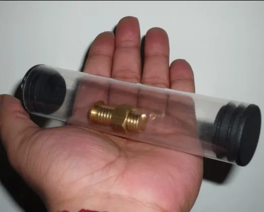 

Bolt Off Nut In Hand Psychokinesis PK Bolt Off Nut Magic Tricks Bolt Un-Thread Magia Illusion Mentalism Gimmick Props Funny