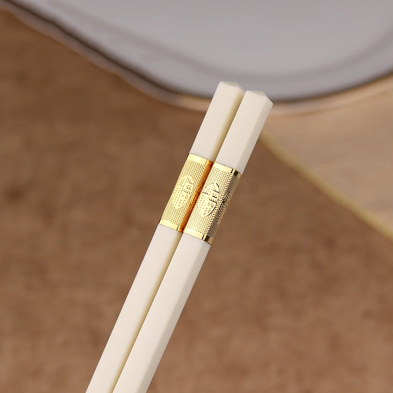 Gold Fu Chopsitck set  (3)