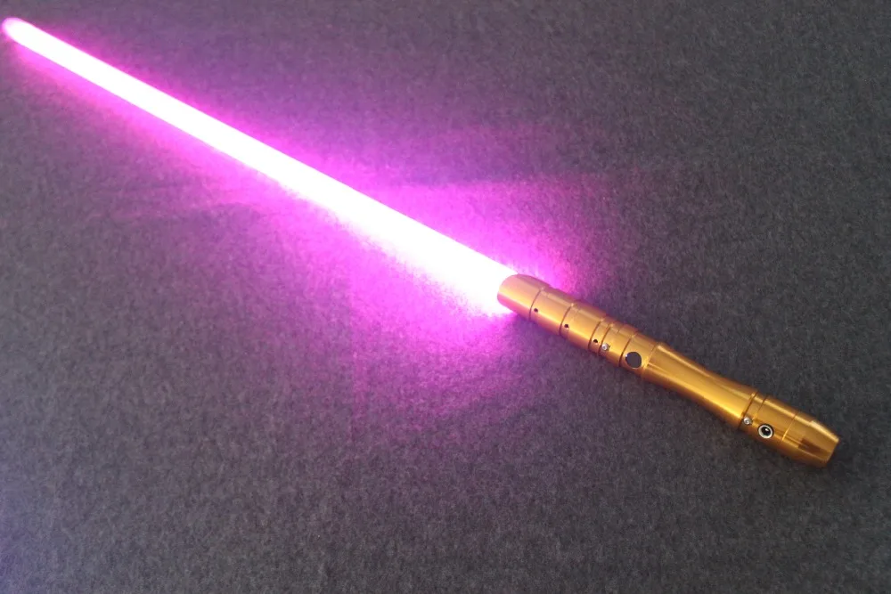 2018 New 1 Pcs Cosplay Lightsaber With Light Sound Led Red Green Blue Saber Laser Metal Sword Toys Birthday Star Kids Gifts Game (19)