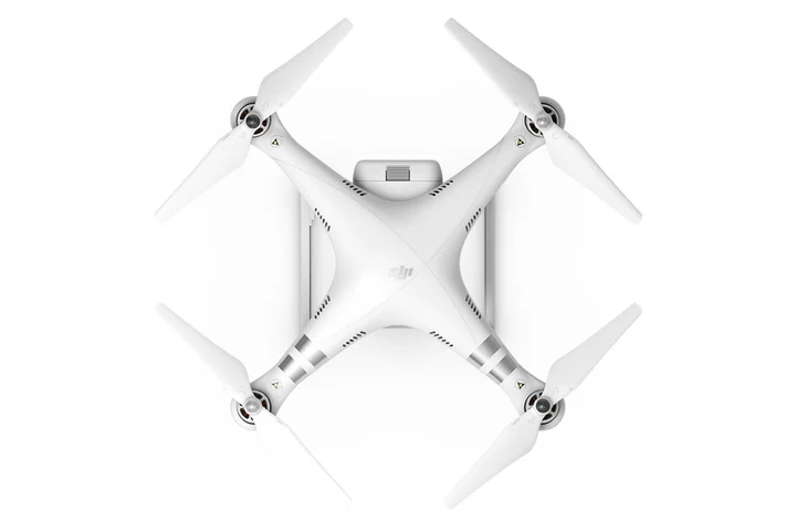 Freeshipping DJI Phantom 3 Advanced Drone With 2 Battery With HD 1080p Camera And 3 Axis Gimbal Rc Helicopter