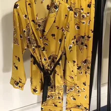 Новое поступление года, Женский Осенний пижамный комплект с длинными рукавами и принтом, с отложным воротником, удобная одежда, желтый Комплект из трех пижам