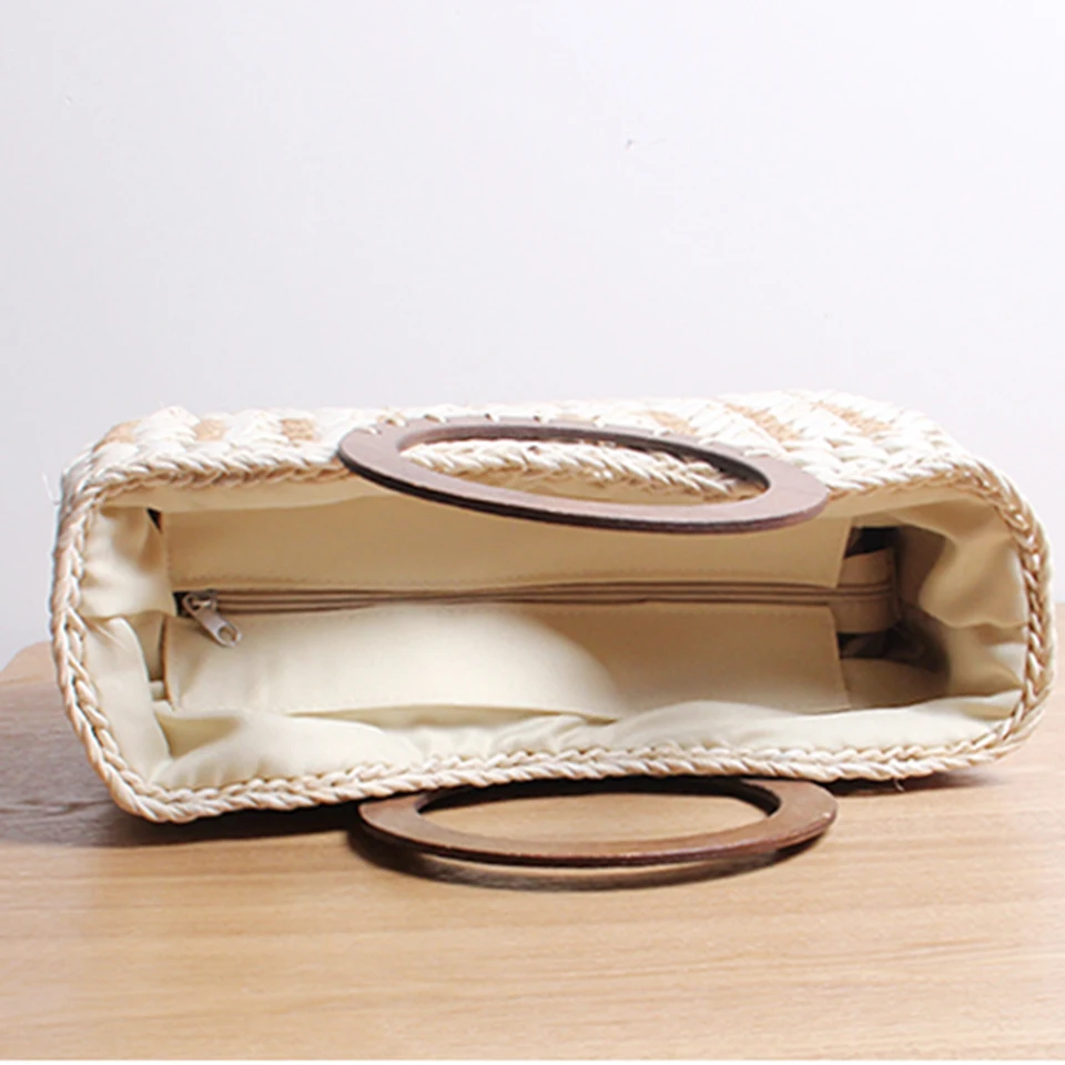 Straw Handbag (2)