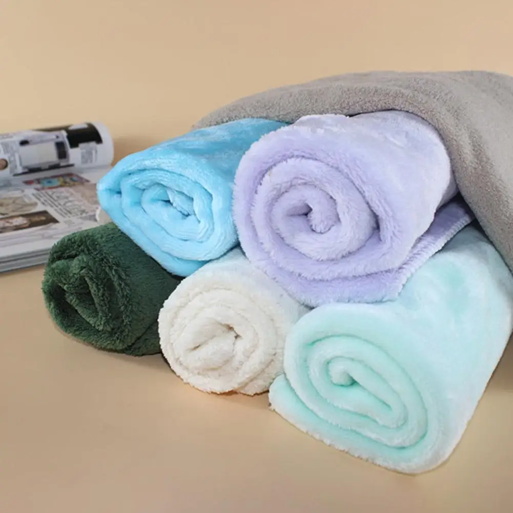 

High Quality Pet Blanket Dog Blanket Super Soft Warm Coral Velvet Kennel Mat Cat and Dog Blanket 50*70cm