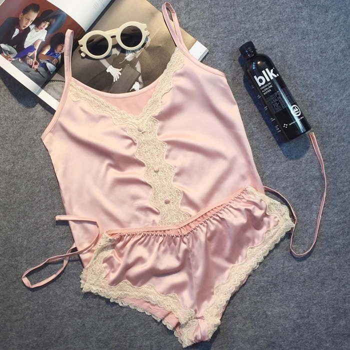 

Sexy Lace Satin Deep V-Neck Sleeveless Pajamas Set Women Sleepwear Set women's Pajamas Spaghetti Strap Lace Sexy Pajama Set