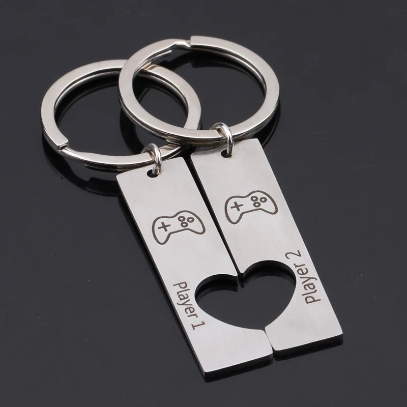 

Personalized Couples Heart Keychain Set Player 1 Player 2 Lovely Game Player Engraved Keyring Gift for Him ,Her