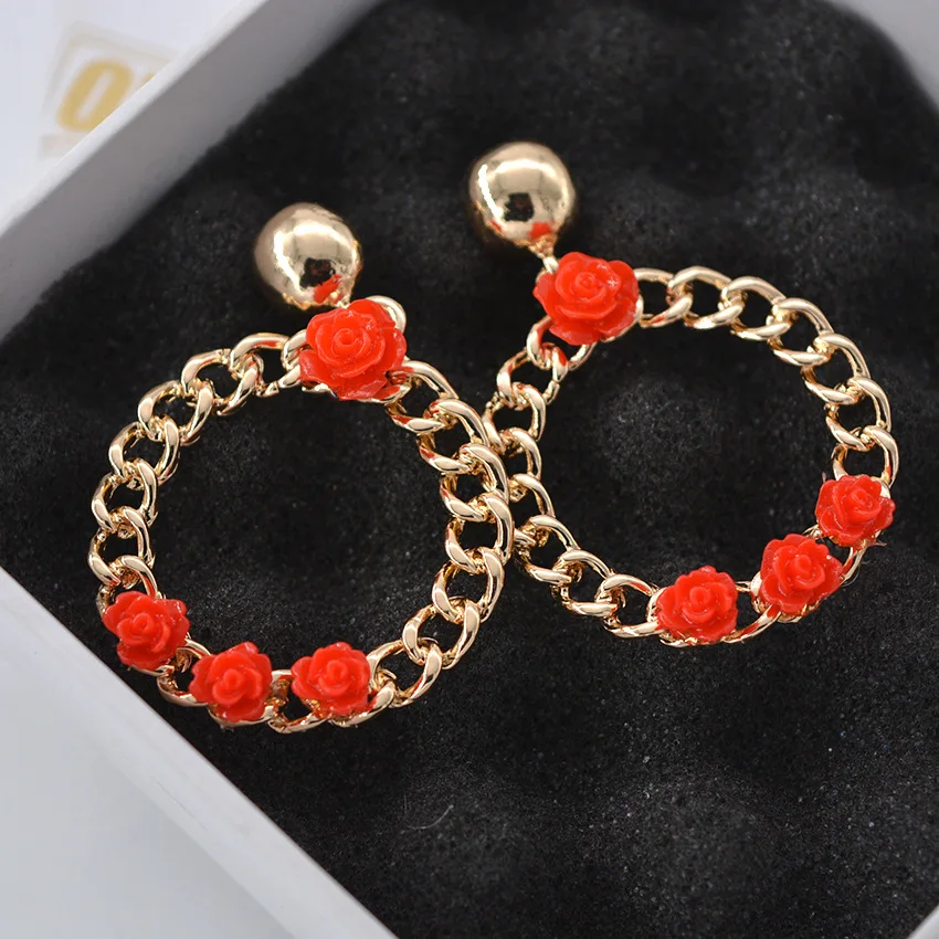 Classic vintage plant drop earrings for women