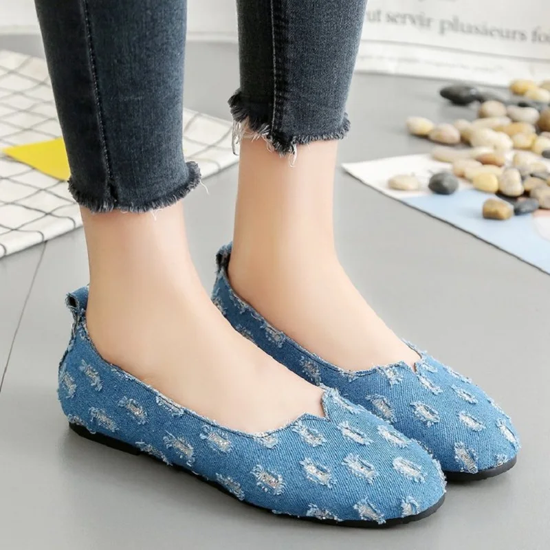 casual flat canvas shoes