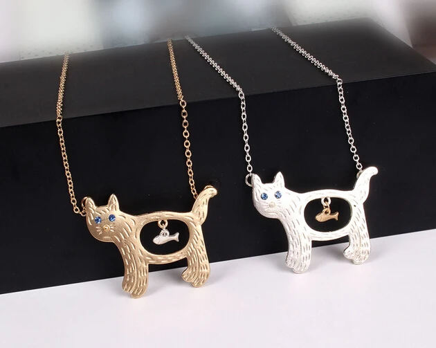 

New arrival cute cat eat fish pendant necklace for women popular lovely animal cat necklace collar jewelry personality gift