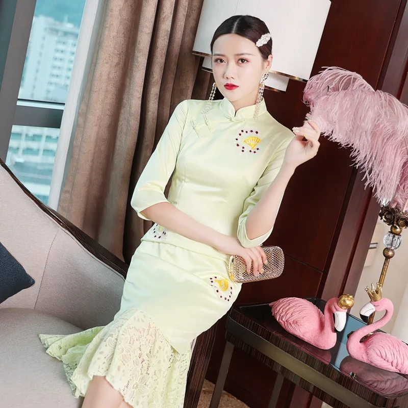 Современный элегантный с рукавами 1/2, вышивкой кружева русалка qipao платье Cheongsam - Цвет: A