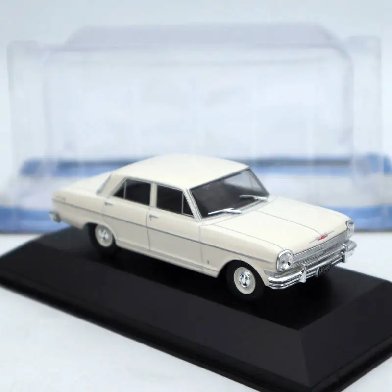 IXO alitai 1:43 Chevrolet 400 4 Puertas 1962 белые литые под давлением модели Ограниченная серия