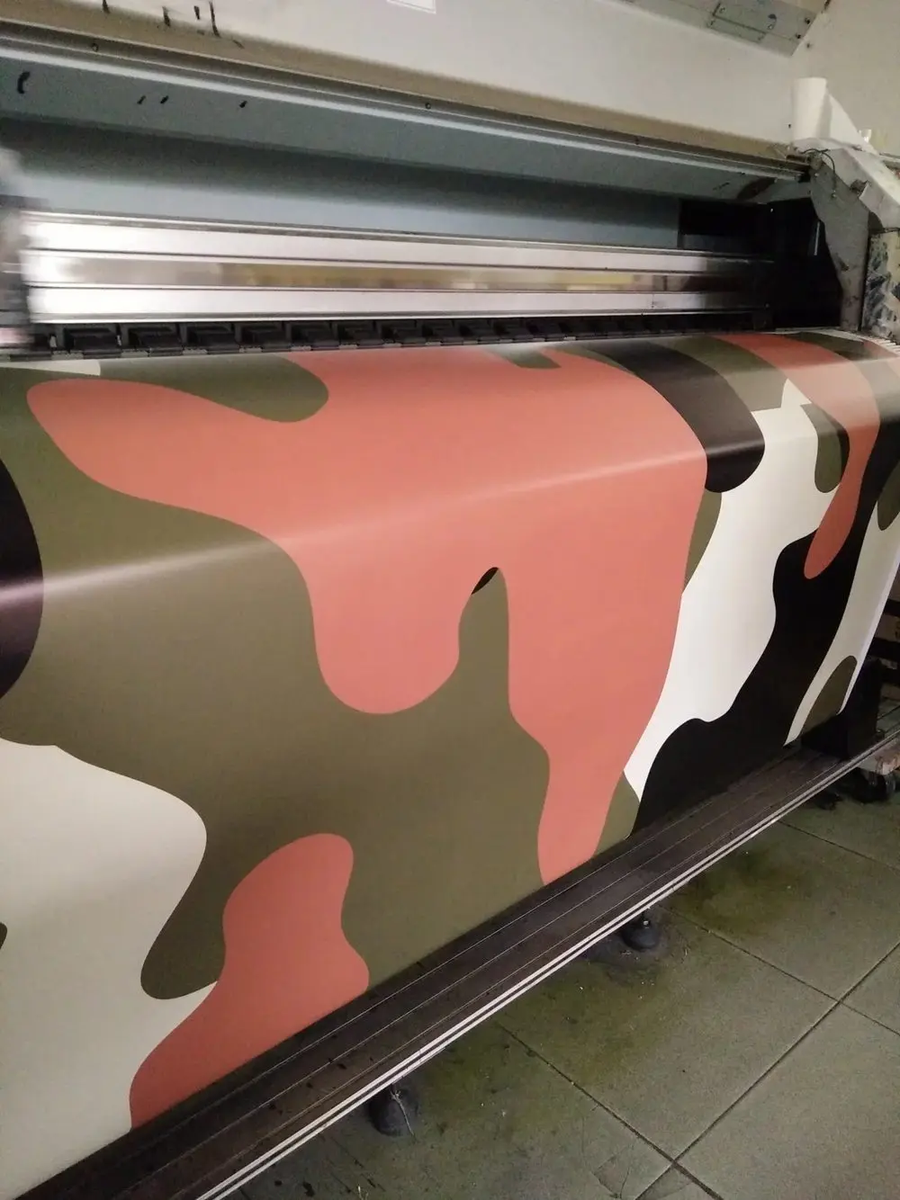 2017 Camo Vinyl car wrap14