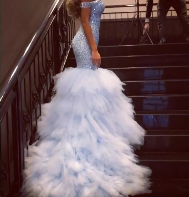 off-shoulder-crystal-luxury-prom-dresses-tulle-tiered-court-train-sweetheart-long-formal-evening-party-gowns-2017-custommade