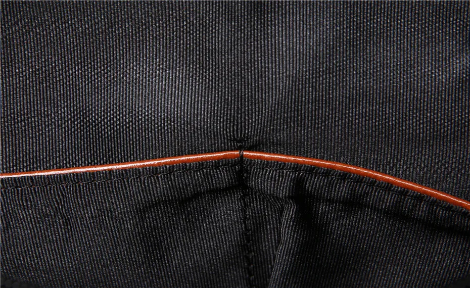 640A2850