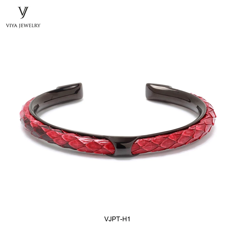 2018 new python leather Bangle C shape simple python design for men bracelet (50)