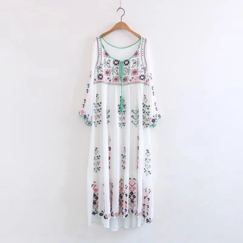 

PERHAPS U white embroidery o neck tassel long sleeve a line loose maxi long dress geometric autumn D0654