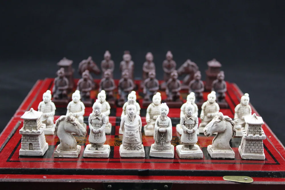 

Superb Collectable Old Chinese 32 pieces chess set/box/Xian Terracota Warrior " " tools wedding Decoration Brassroom Art Statue