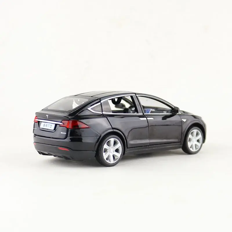 Model X90 (9)