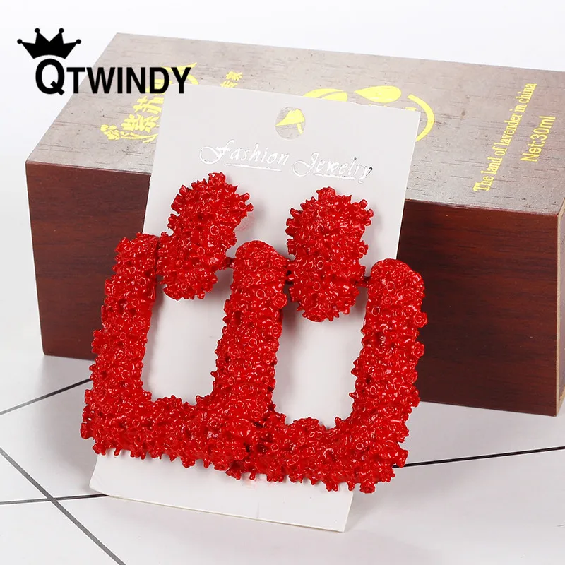 QTWINDY серьги из тяжелого металла большие геометрические для женщин Висячие