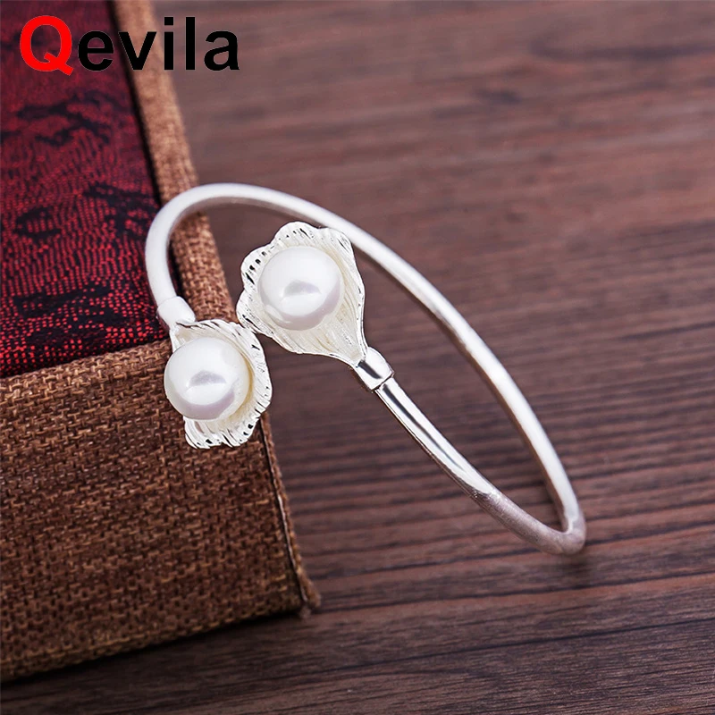

Qevila Silver Charm Open Bracelet Bangles Jewelry Gift Fashion Elegant Two Pearl Shell Bracelets Bangles for Women Femme bijoux