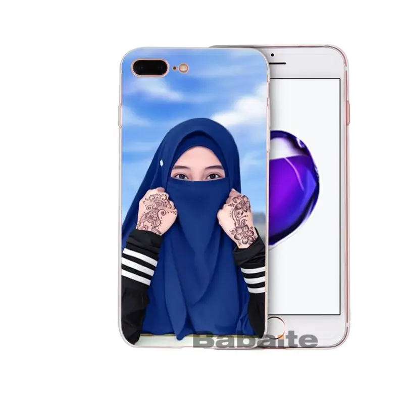 Woman In Hijab Face Crown