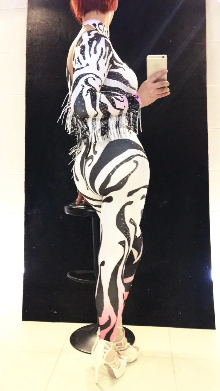 Сексуальный комбинезон с рисунком зебры, с яркими стразами, с кисточками, цельный женский певец, шоу, сценический наряд, костюм для ночного клуба, стрейч-комбинезоны
