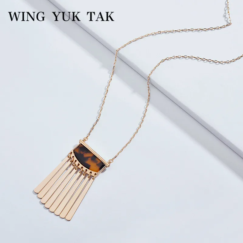 

wing yuk tak Bohemian Vintage Gold Color Tassel Necklaces For Women Geometric Leopard Print Fashion Pendant Necklace 2018