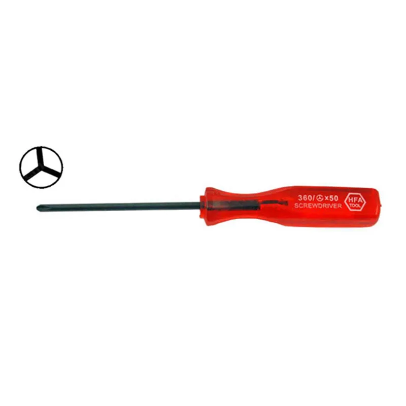 Отвертка бывшего. Phillips head screwdriver. Отвертка на столе. Отвертка ph2 200мм. Многофункциональная отвертка.