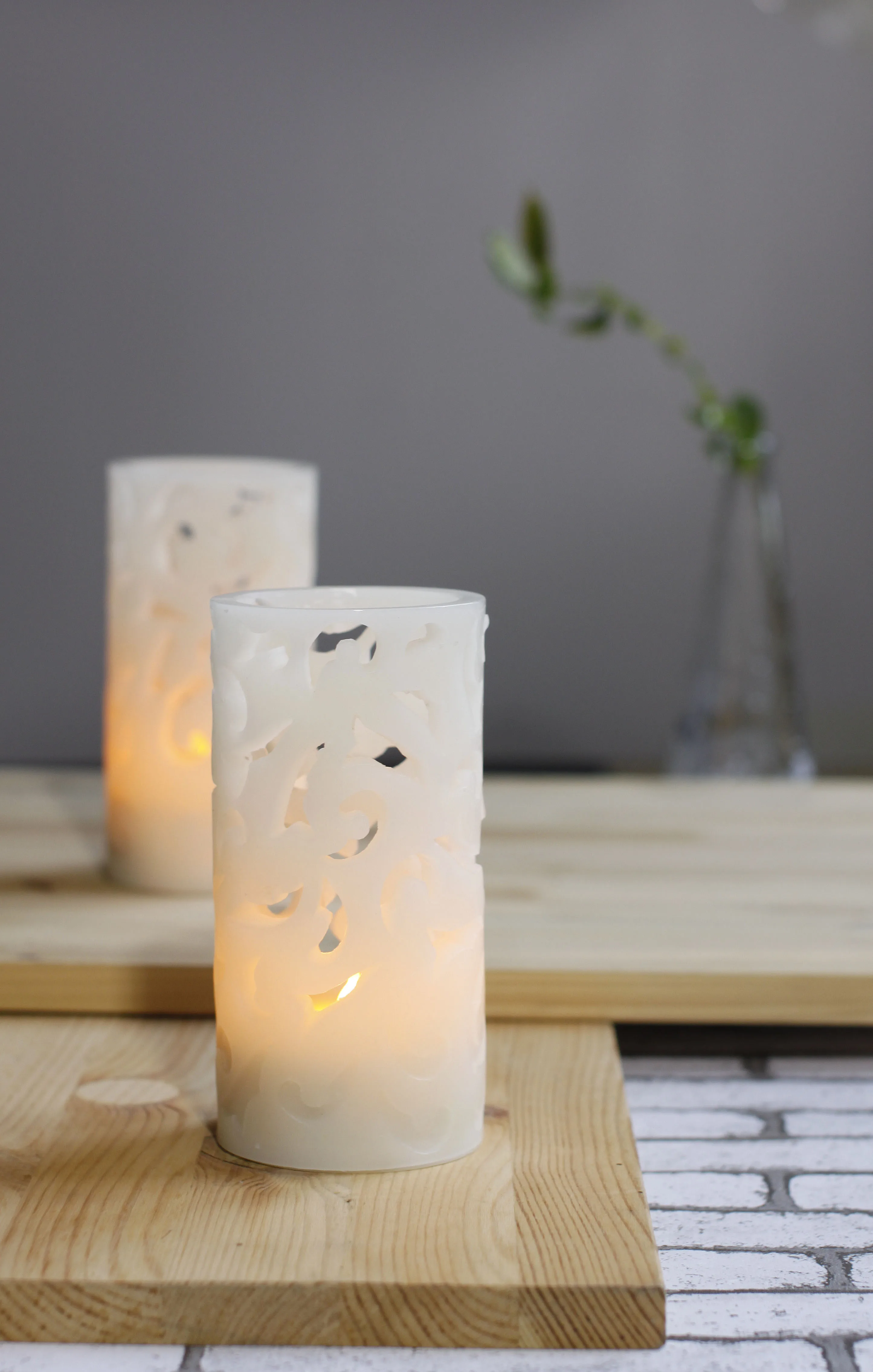 GiveU Led Hollow Candle Flameless Battery operated Art Pillar Candle