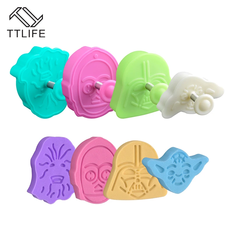 

TTLIFE 4pcs/Set Silicone Star Wars Cookie Stamps Biscuit Cutter Chocolate Foundant Mold Jelly Pudding Manual Soap Mould Bakeware