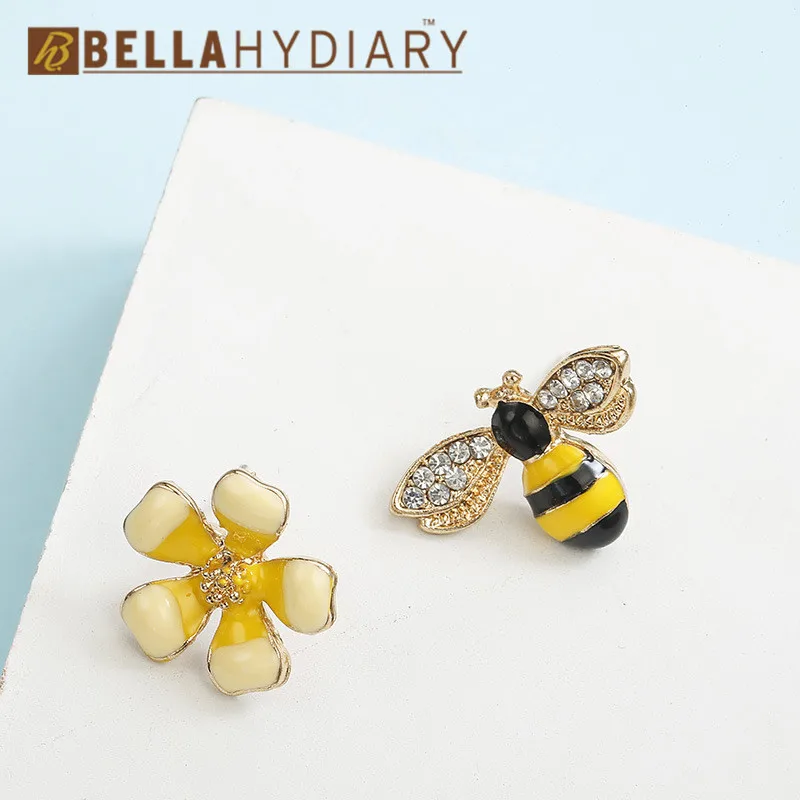 

Bijoux Metal Earrings For Women Animal Bee Flower Asymmetry Jewelry Statement Pendientes Mujer Moda 2019 Ohrringe Accessories