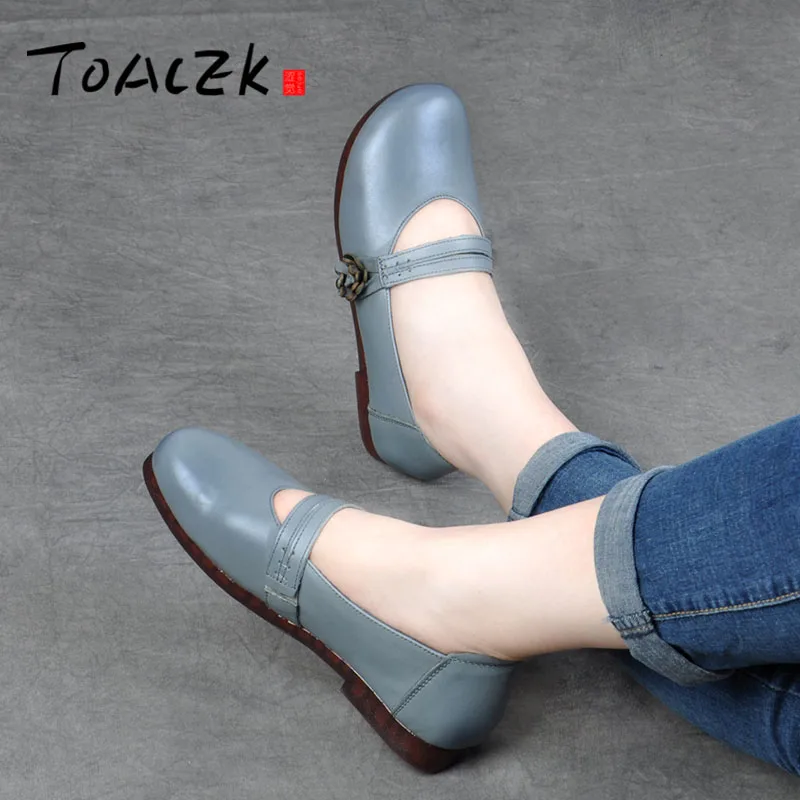 

Autumn leather female flat shoe, soft bottom fastening art small shoes, shallow mouth to restore ancient ways mother single shoe