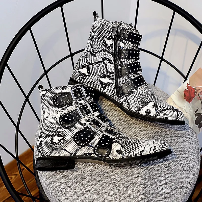 

Women's Shoes Rome Style Pointed Toe Fashion Metal Rivet Buckle Large Size Boots Women
