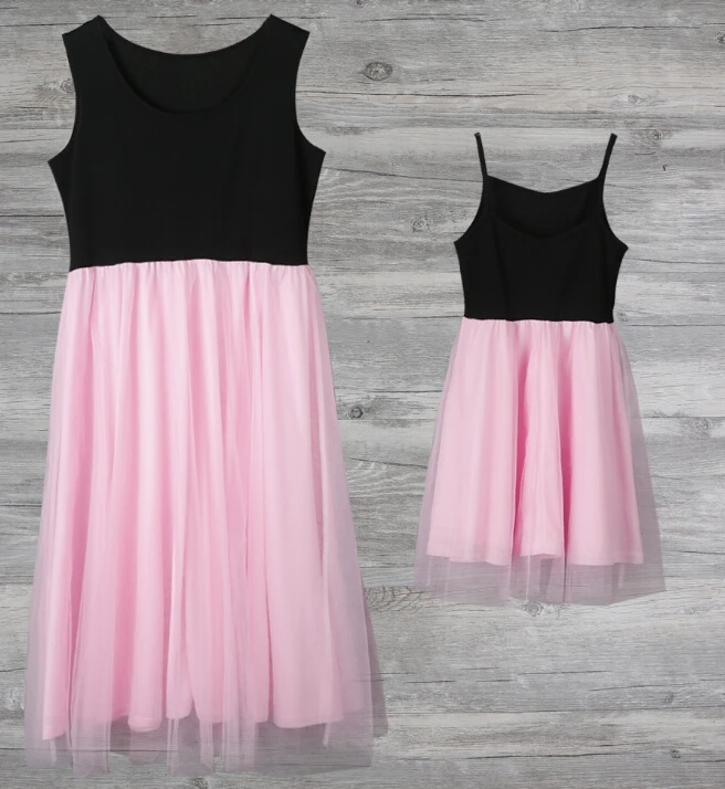

Mother Daughter Matching Tulle Dress Clothes Sleeveless Patchwork Ball Gown Dresses Family Outfits Baby Girls Summer Sundress