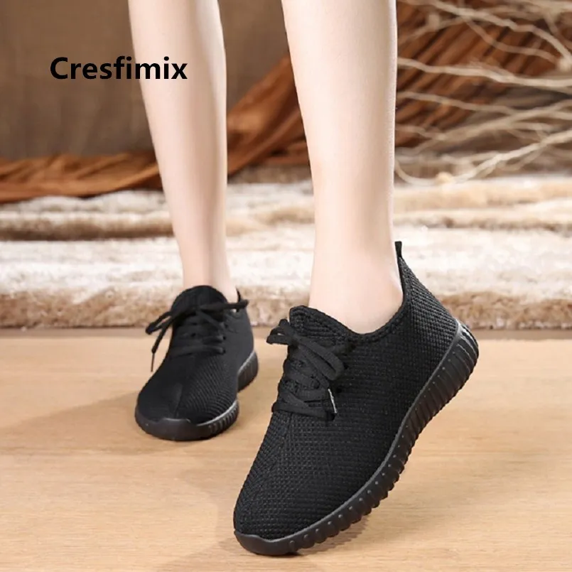 

Chaussures Plates Femmes Women Fashion Light Weight Breathable Black Flat Shoes Lady Soft & Comfortable Lace Up Shoes Cool Flats